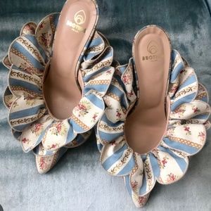 Brother Vellies Blue and Cream Floral Heels